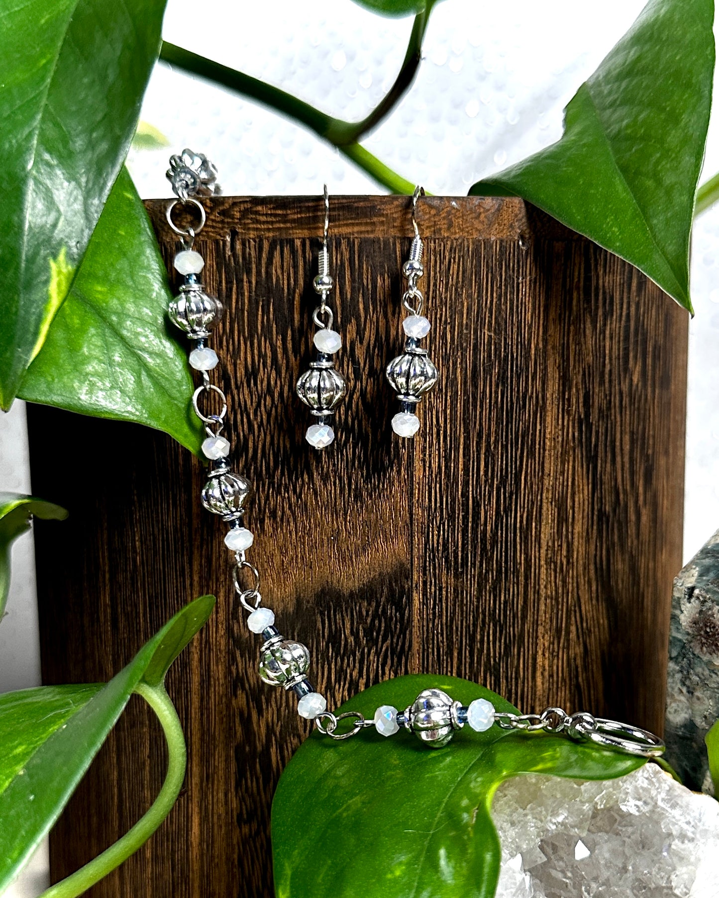 Moonveil Bracelet Set